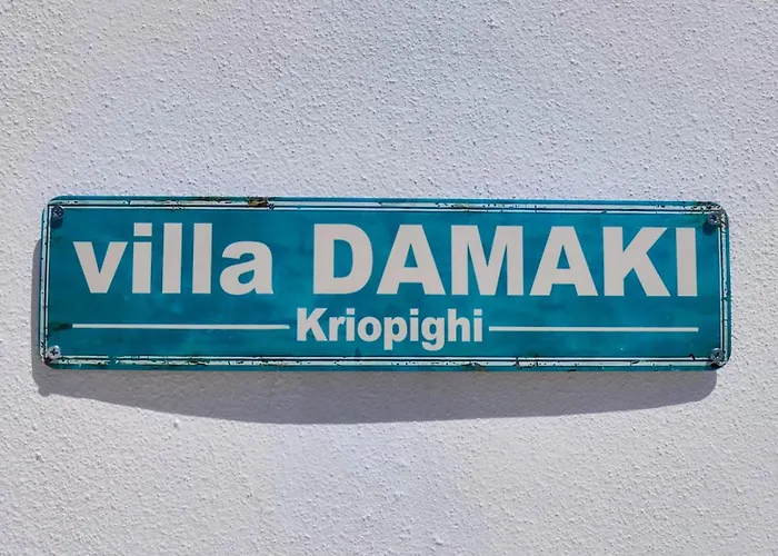Damaki Villa